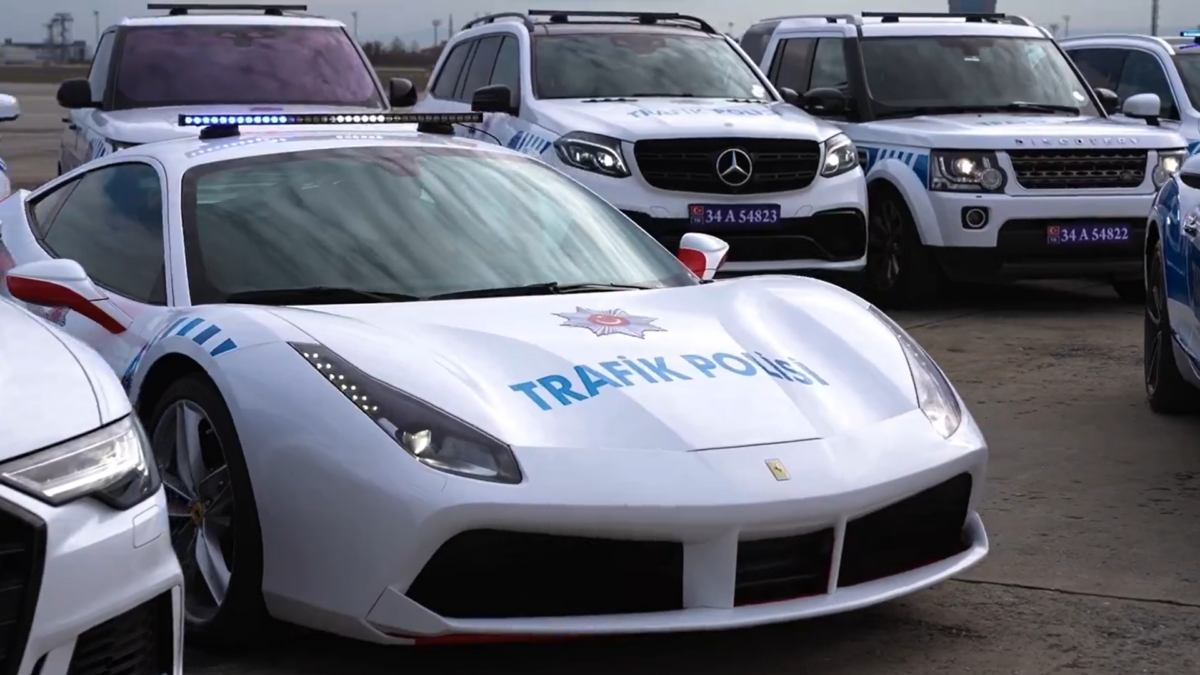 Turkse Politie; nieuwe Turkse politieauto